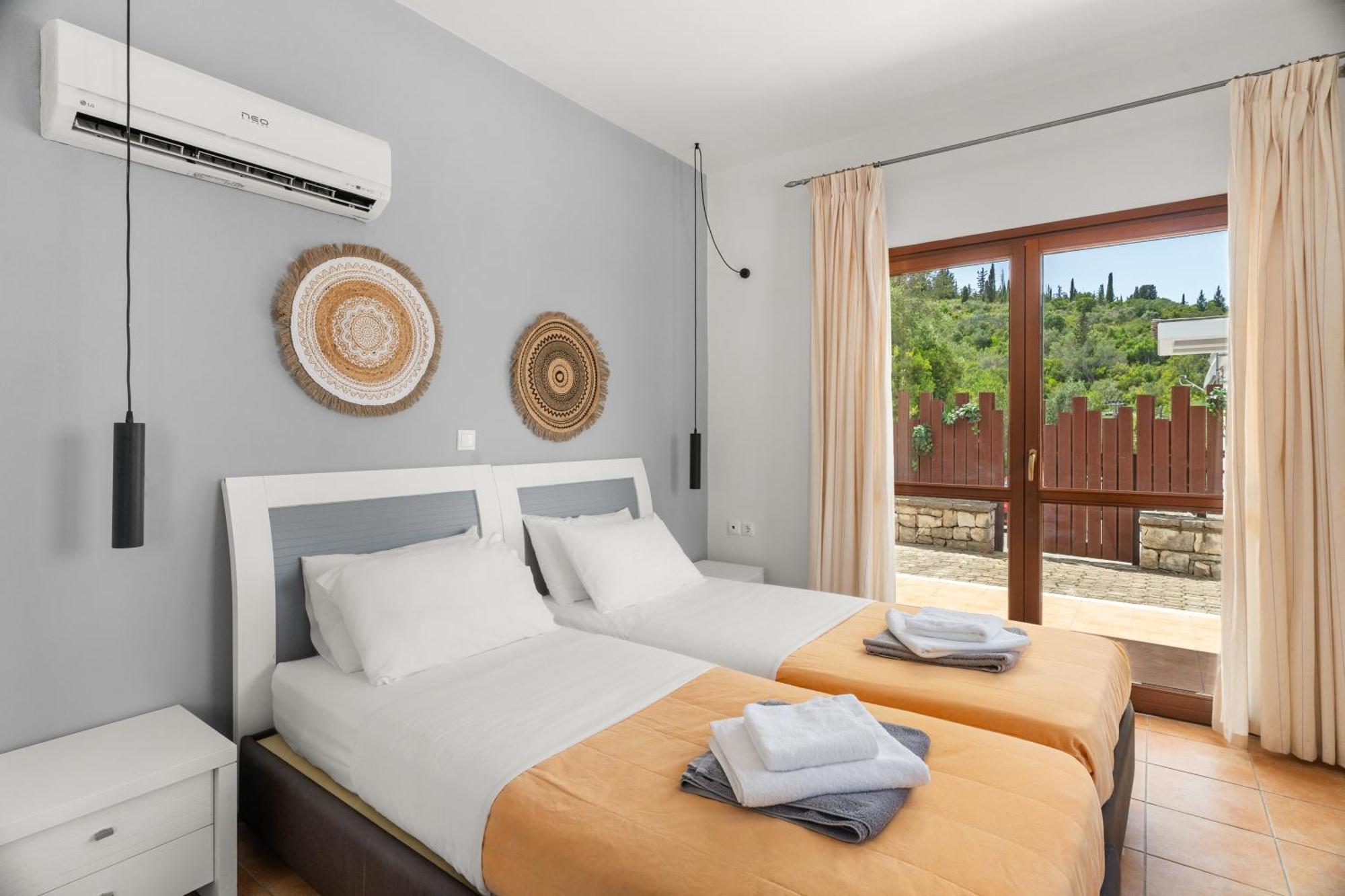 Aparthotel Anassa Mare & Residences 3*