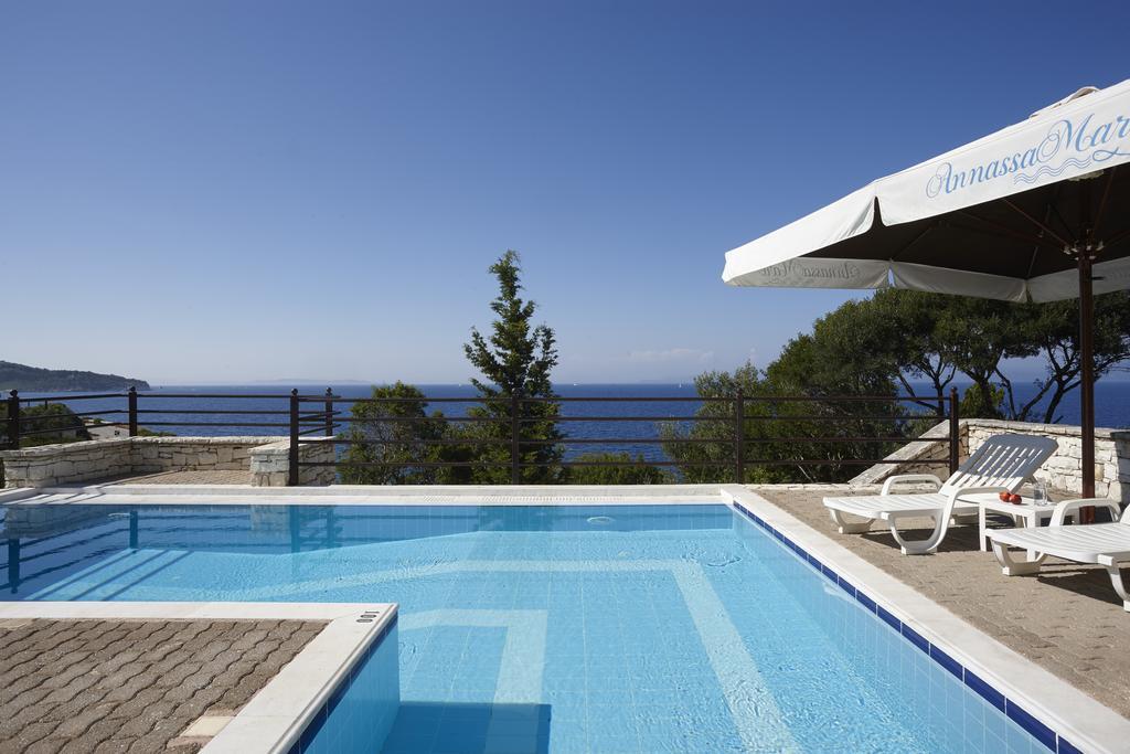 Anassa Mare & Residences